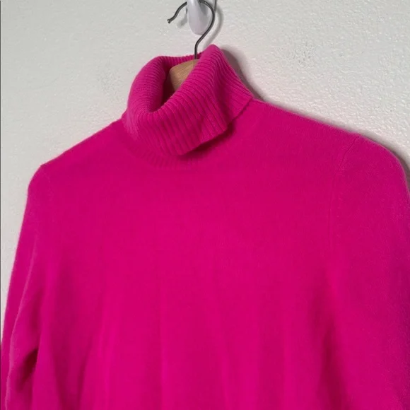 Aqua Cashmere 100% Cashmere Turtleneck Sweater Knockout Pink - Picture 3 of 6